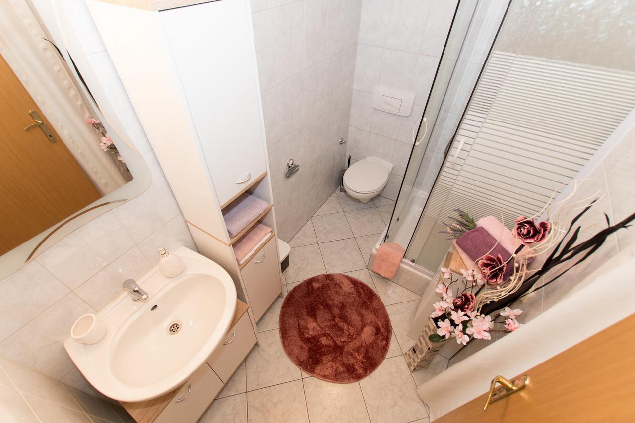 Seaview Apartment Slavica Brela Εξωτερικό φωτογραφία